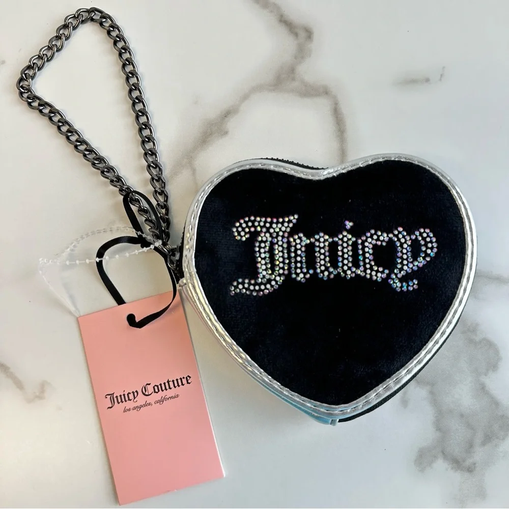 NWT Juicy Couture Black String of Pearls Heart Zip‎ Around Wristlet Coin Purse